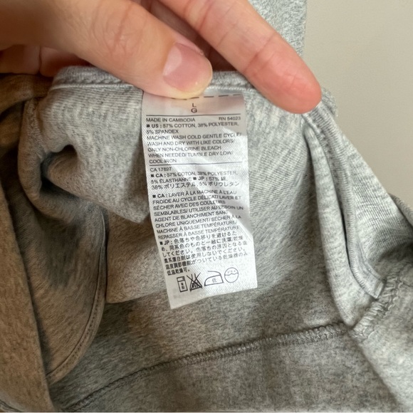 Banana Republic Asymmetrical Grey Long Sleeve Zip Fleece Jacket Size Large - Picture 7 of 8